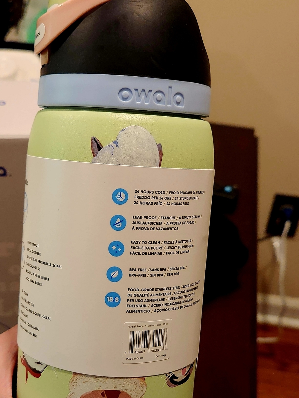New OWALA Cat Collage 32 oz. Water Bottle - Picture 15 of 16